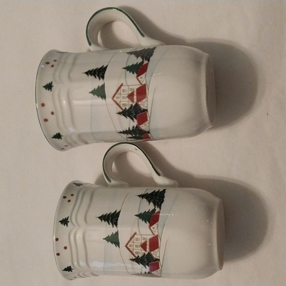 Mikasa French Countryside Yule Glow holiday cappuccino 2 mugs - Picture 3 of 7